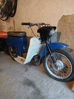 Jawa pionýr 20