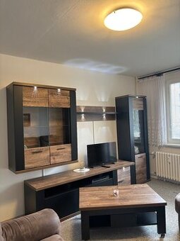 Obývací stěna Boston černá/dub ribbeck NOVÁ