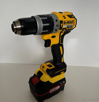 Redukce/adaptér AKU Parkside X20Vteam na Dewalt XR