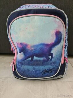 Školní batoh TOPGAL 1. - 3. třída ve velmi pěkné stavu