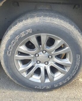 R20 275/60 COOPER DISCOVERER