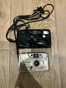 Dva starší fotoaparáty