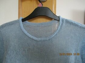 Dámský ručně pletený svetr