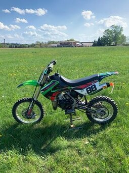 Nadupaná Kawasaki KX85 (r.v. 2009) – na prodej nebo výměnu
