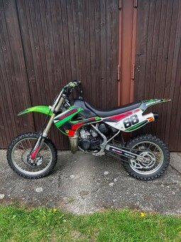 Nadupaná Kawasaki KX85 (r.v. 2009) – na prodej nebo výměnu