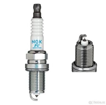 Zapalovací svíčky NGK PFR7Q (7963) pro motory 1.8T a 2.7T