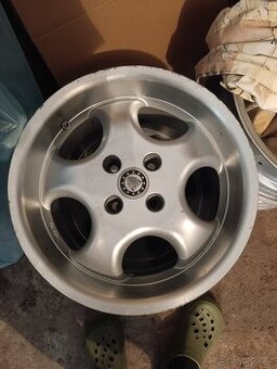 ALU disky Patiny r 15 ET35 4x100