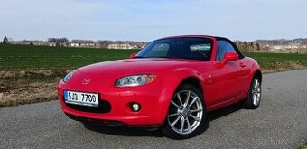 MX-5 NC 1.8i, 2006, pevná + plátěná střecha