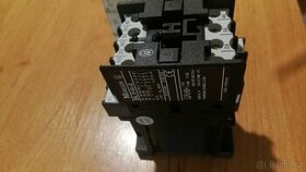 Moeller DILR40-G pomocný stykač