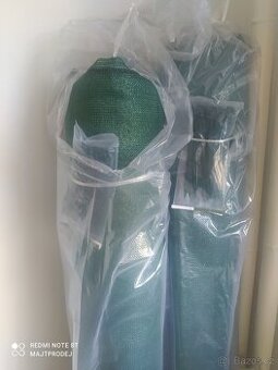 Stínící tkanina 1,5x50m 90℅ stínu 140g/m2