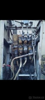 Hydraulický rozvadec