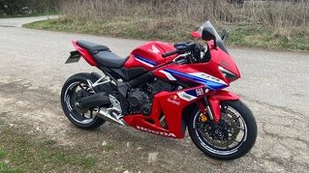 Honda cbr650r 24.