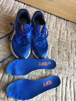 Tenisky Nike 38,5