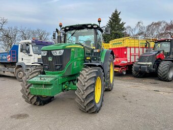 John Deere 6210R