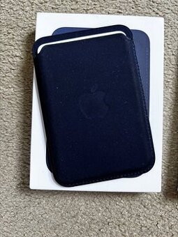 Originální Apple MagSafe peněženka