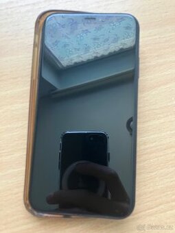 Apple iPhone XR