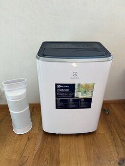 Mobilní klimatizace Electrolux EXP34U338HW