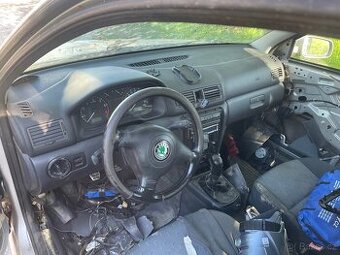 Škoda octavia 1
