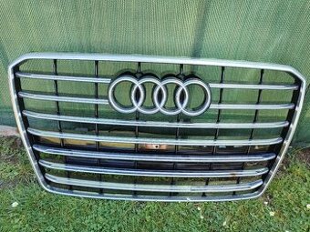 Audi A8 4H maska