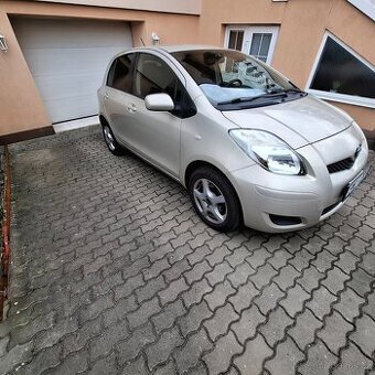 Toyota yaris 1 33VVT 74kw