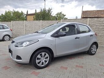 Mazda 2, 1,4i 55kW, tažné