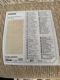 Koberec IKEA smetanová barva