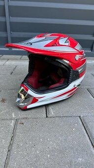 Dětská přilba na motorku/čtyřkolku vel. 51-52