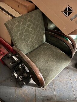 Křesla Halabala typ C k renovaci