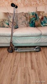 Koloběžka JD BUG MS 105