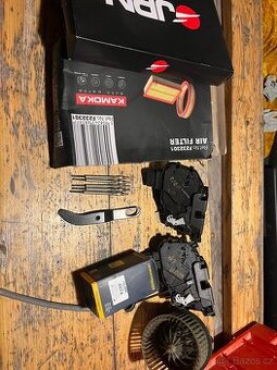 Volvo V70III a S80II D5 filtry a dily