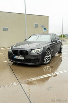BMW Rad 7 740d