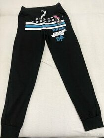 Prodám uplně nové tepláky.vel.M