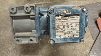 Elektromotor Bauer s převodovkou