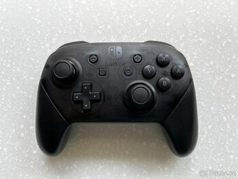 Nintendo Switch Pro controller