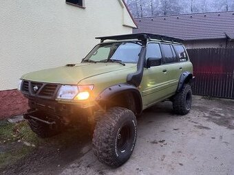 Nissan Patrol Y61 Wagon