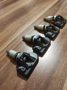 A0009054104 BMW Mercedes-Benz Senzor tlaku v pneu TPMS