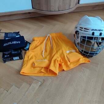 Hokejová helma+suspenzor+chránič krku Bauer