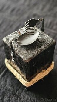 Svícen z přírodního dřeva