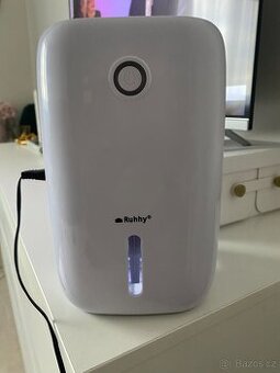 Prodám odvlhčovač vzduchu Ruhhy