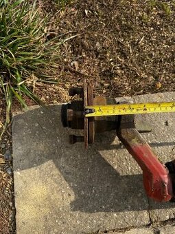 Prodám nápravu na přívěsný vozík