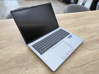HP ZBook Fury 16 G10 Workstation / i9 / RTX 5000 16GB - ZÁRU