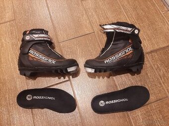 Boty běžecké dětské vel 31