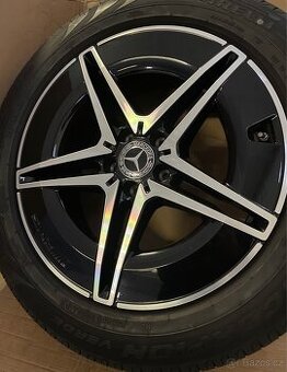 Original letni alu Mercedes EQC n293 AMG r19 90-95%