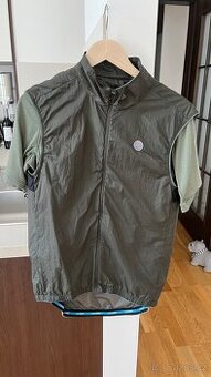 Cyklodres + vesta (merino + ultralight)