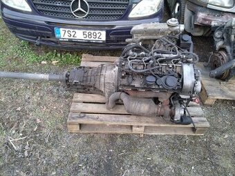 Mercedes 220 CDI