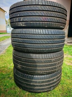 Letní pneu Michelin 205/45/17.