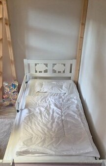 Dětská postýlka IKEA včetně roštu a matrace