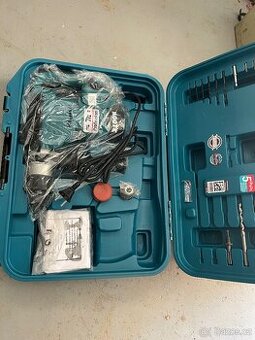 Bourací kladivo makita