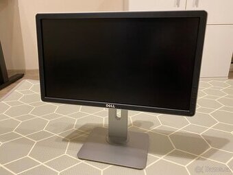 Monitor DELL (krásný stav)