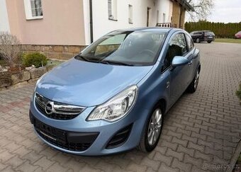 Opel Corsa 1,4i/64kw pravid.servis Tažné benzín